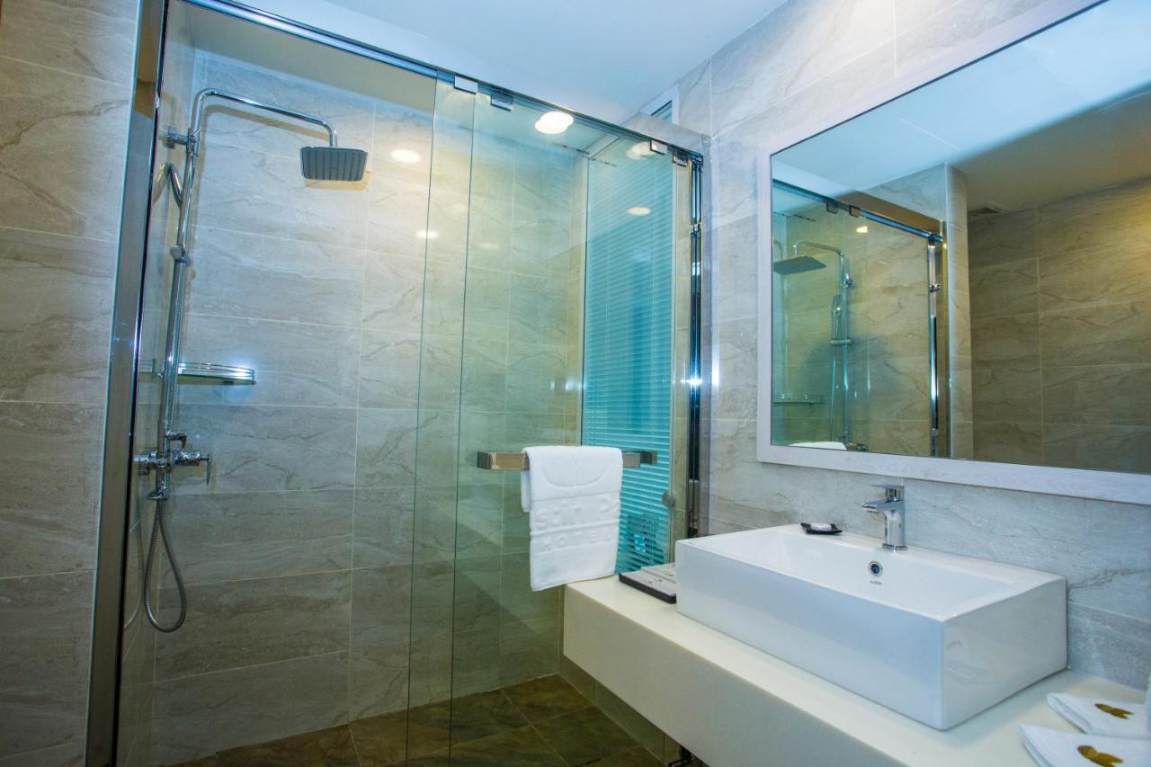 Austin Park Hotel Τζόχορ Μπάχρου Εξωτερικό φωτογραφία