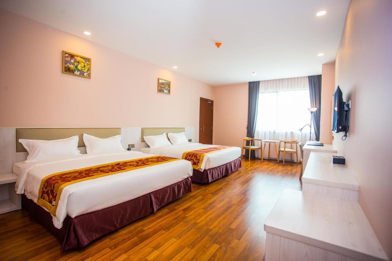 Austin Park Hotel Τζόχορ Μπάχρου Εξωτερικό φωτογραφία