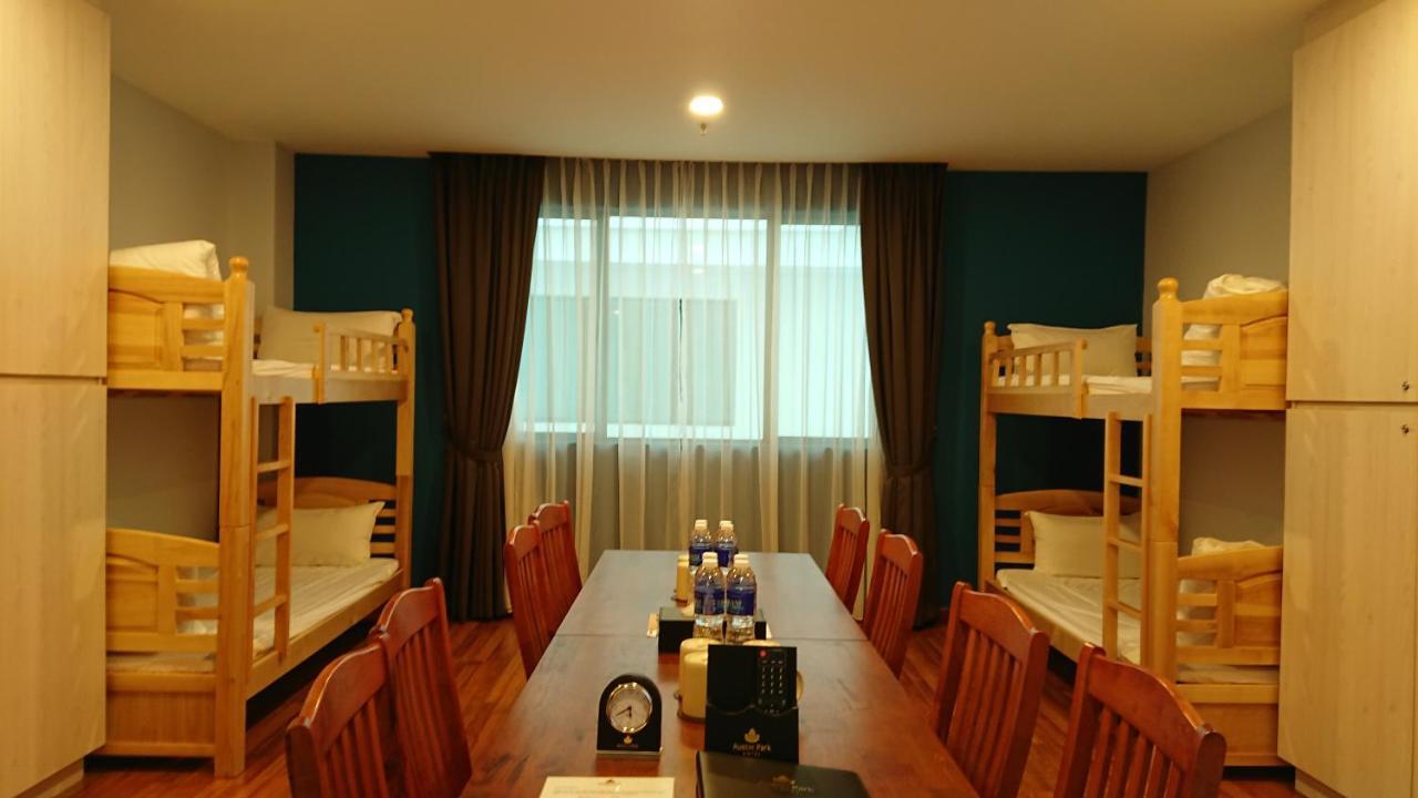Austin Park Hotel Τζόχορ Μπάχρου Εξωτερικό φωτογραφία