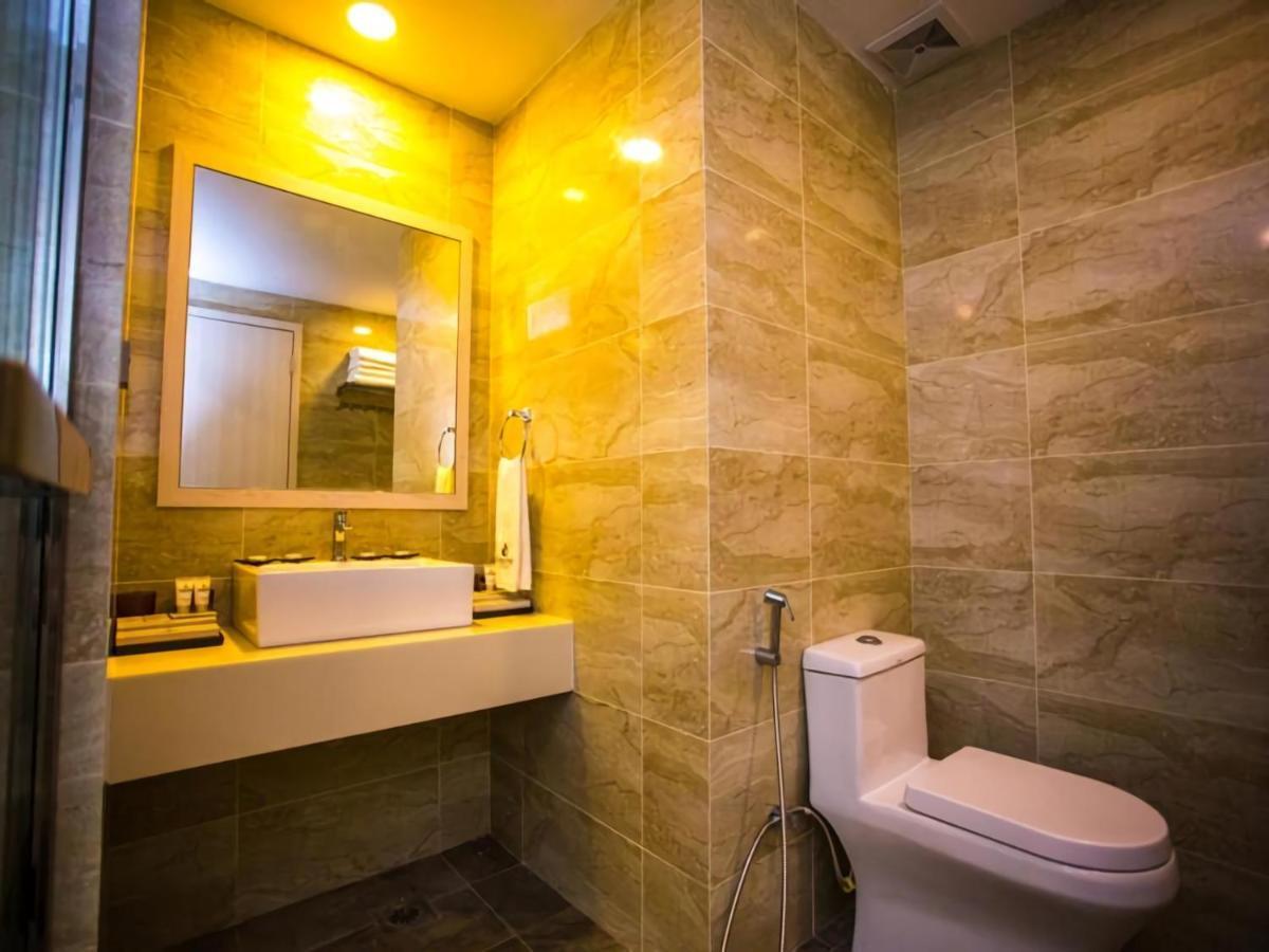 Austin Park Hotel Τζόχορ Μπάχρου Εξωτερικό φωτογραφία